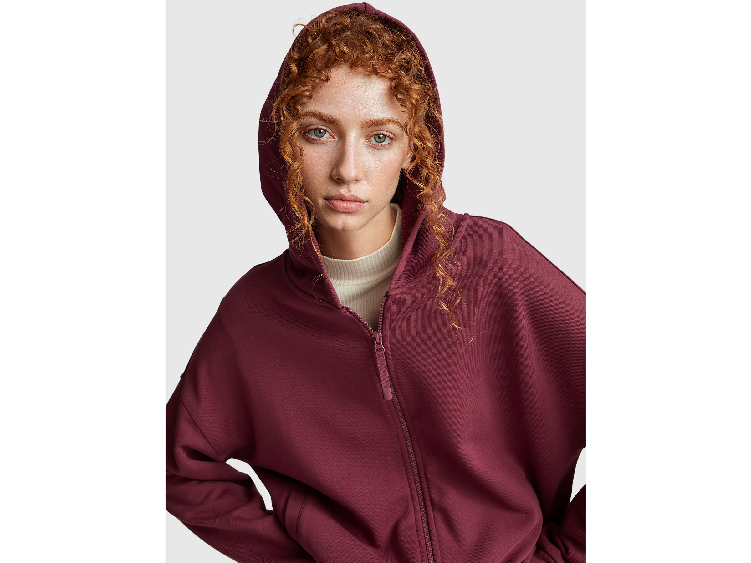 JACKET W/HOOD L/S Women image number 4